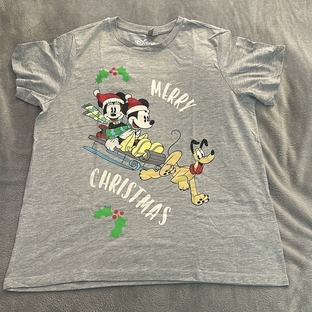ASOS Disney Merry Christmas Sled Mickey and Minnie TShirt - Size 10 - Grey - Picture 2 of 6